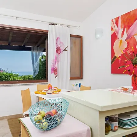 Casa Hedera With Pool בית נופש *