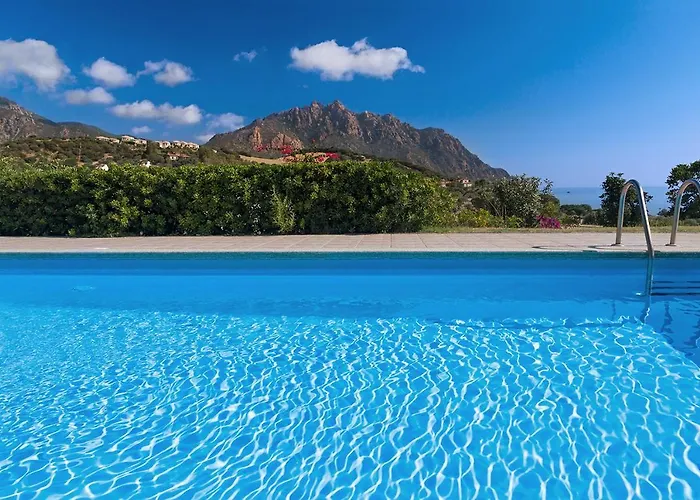 Nyaraló Casa Hedera With Pool Tertenìa